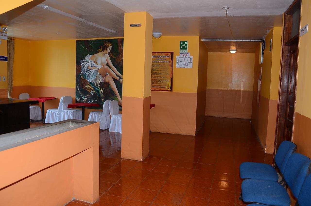 Hotel Real Madrid Riobamba Exterior photo